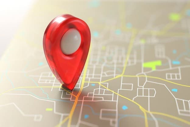 Instagram Location Tagging Strategy: Using Geo-Features to Build Local Followings